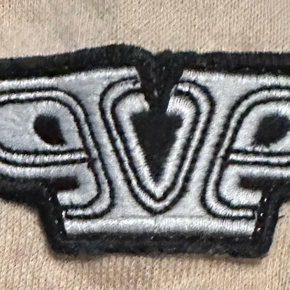 VS PINK Canvas Racing Series 3-Piece Crew Sweatshirt, Sweatpants, & Matching Tee - Picture 6 of 8